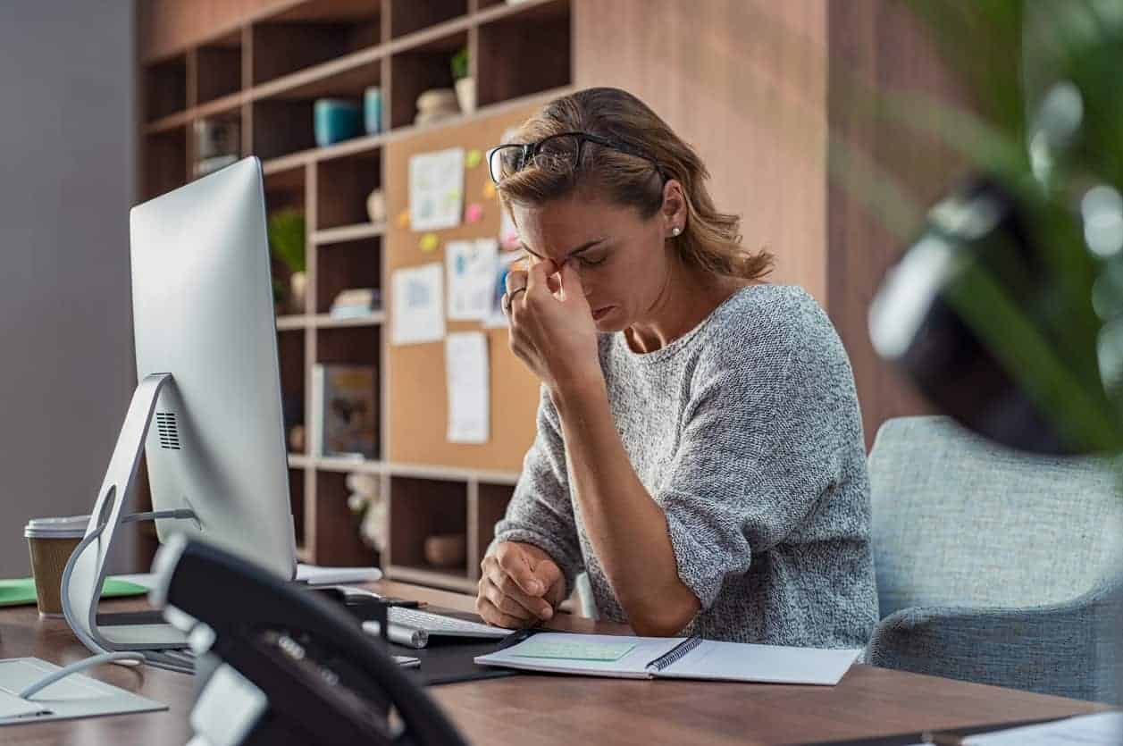 Read more about the article Ep 41: Perfectionism Gets in the Way of Recovery
