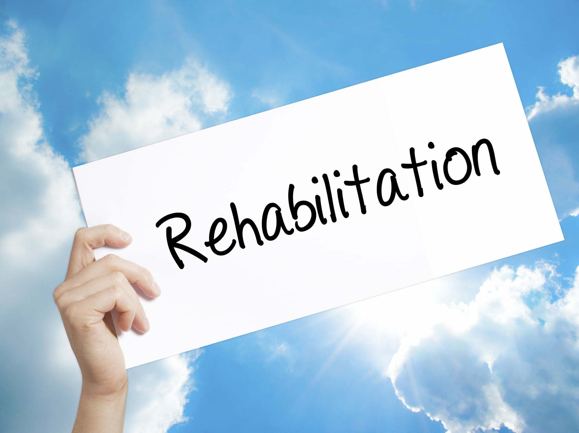 You are currently viewing Outpatient vs Inpatient Rehab: Which Is Best for You?